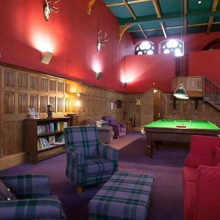 Loch Ness Moat House Apartments Fort Augustus Exterior photo